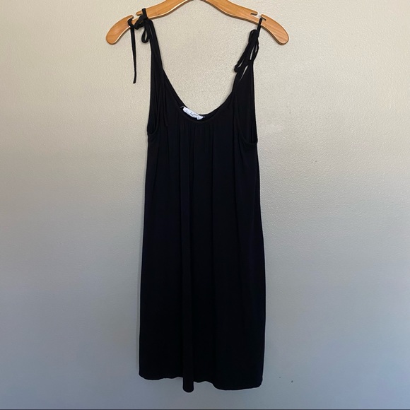 Carly Jean Los Angeles Dresses & Skirts - Carly Jean Los Angeles Jordan Dress